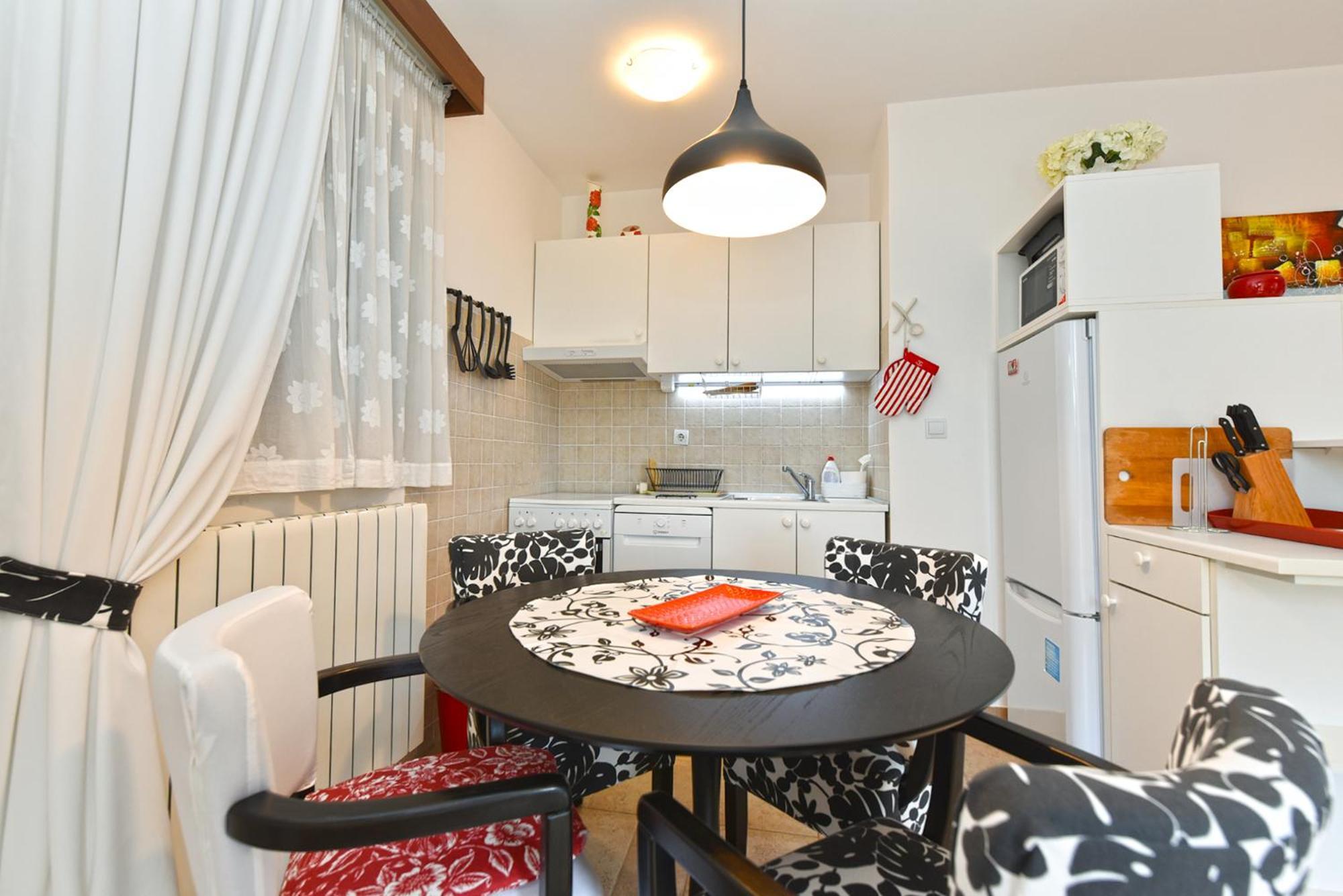 Apartments Zeljka 1787 沃德年 外观 照片